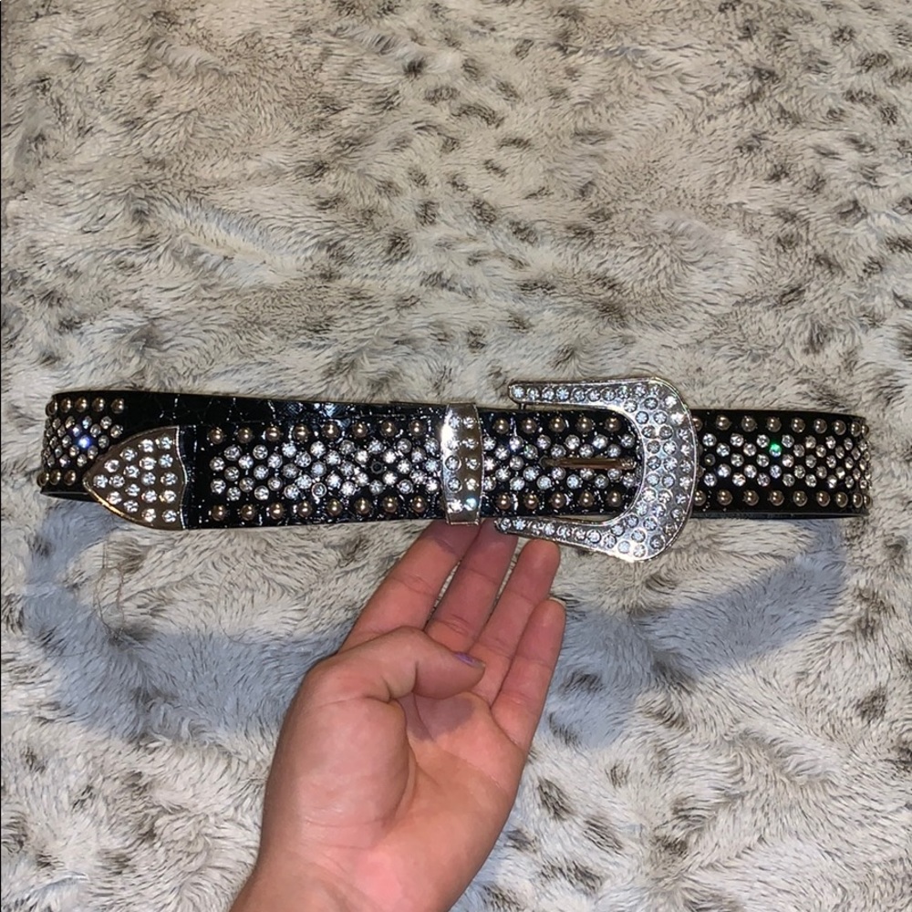 Diamonds cowgirls belt